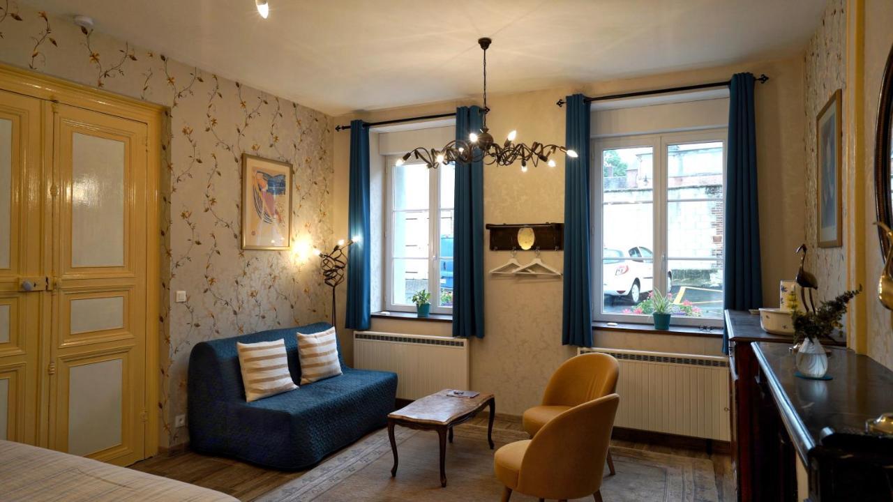Bed and Breakfast Au Chapitre Rozoy-sur-Serre Exterior foto