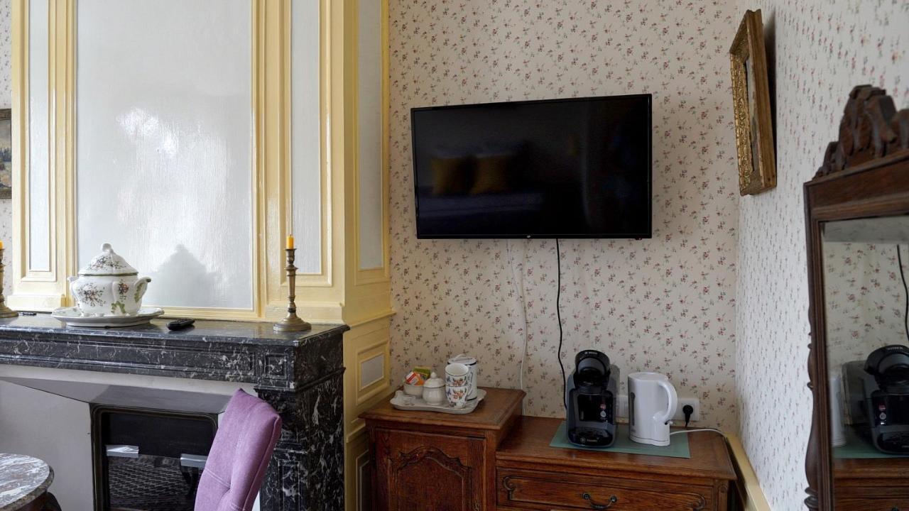 Bed and Breakfast Au Chapitre Rozoy-sur-Serre Exterior foto