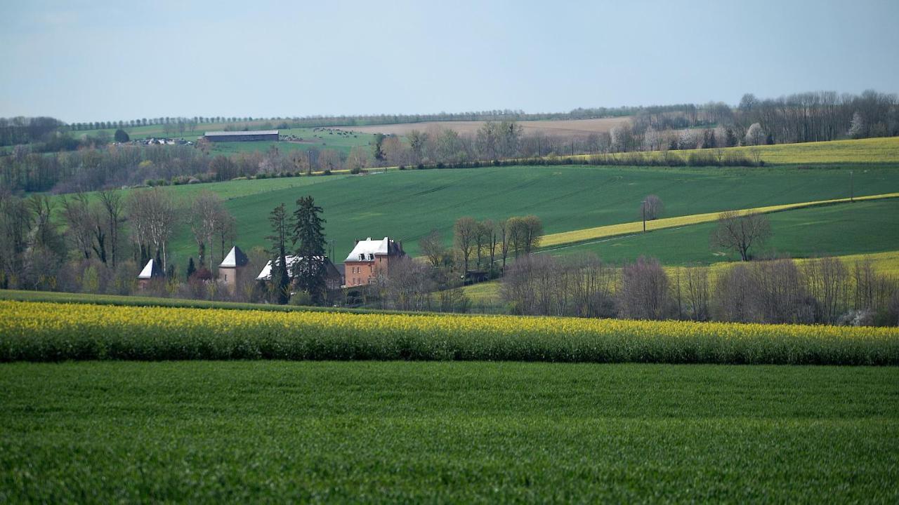 Bed and Breakfast Au Chapitre Rozoy-sur-Serre Exterior foto